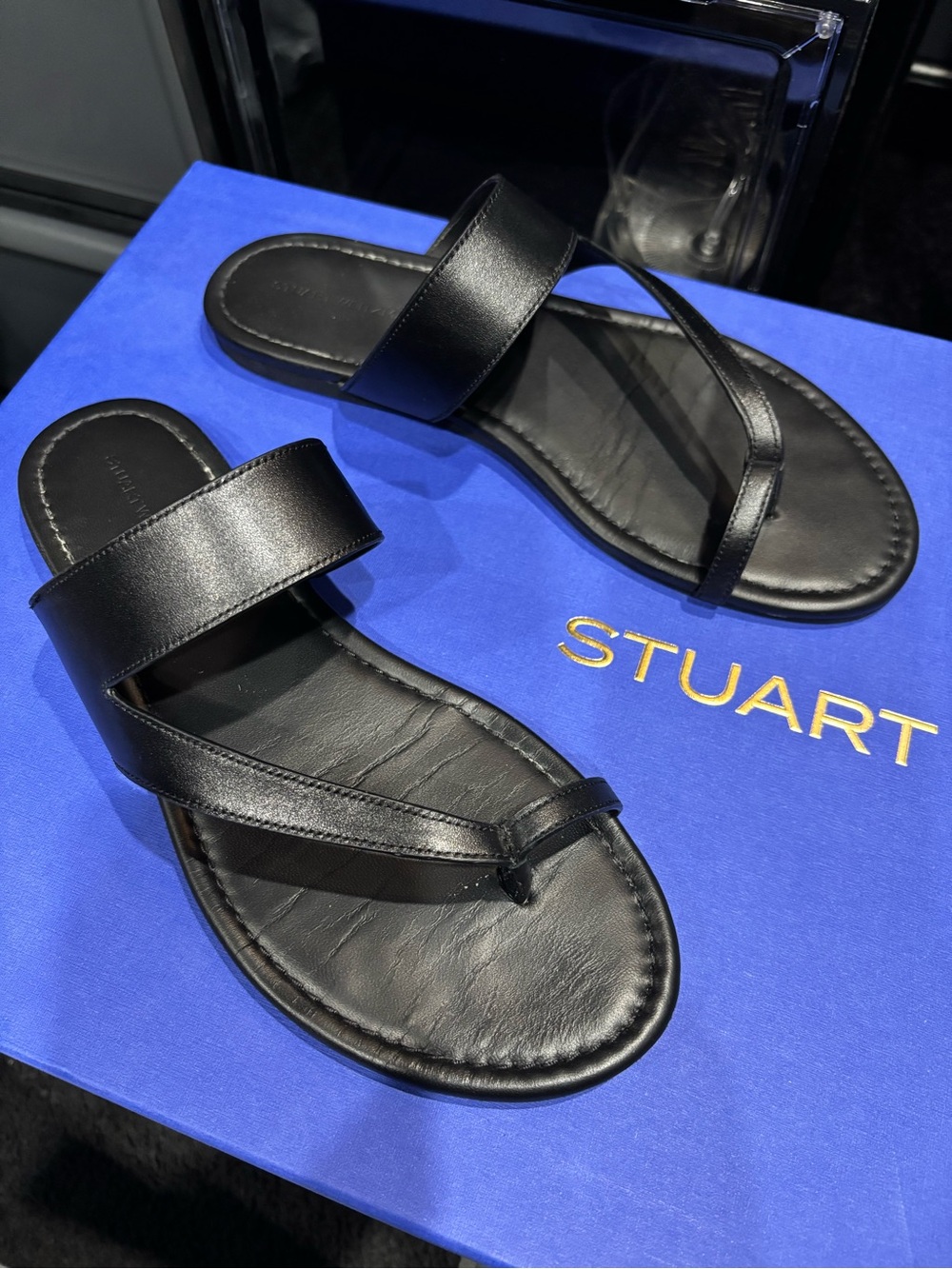 Stuart Weitzman Black Leather Toe-Loop Slide Sandals